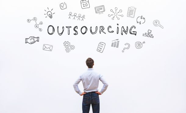 Endless benefits of outsourcing custom software development